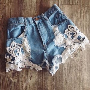 LF Carmar crochet shorts